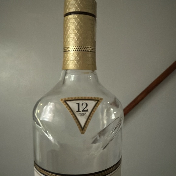 Macallan 12 year Sherry Oak Cask EMPTY bottle Single Malt Scotch Whisky - Picture 5 of 5